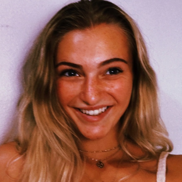 Meet your Posher, Hannahmay - Picture 1 of 1